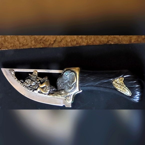 Collectors Vtg Brass and Stainless Steel Fixed Blade Knife w/Dog and Hunter … - Picture 14 of 16